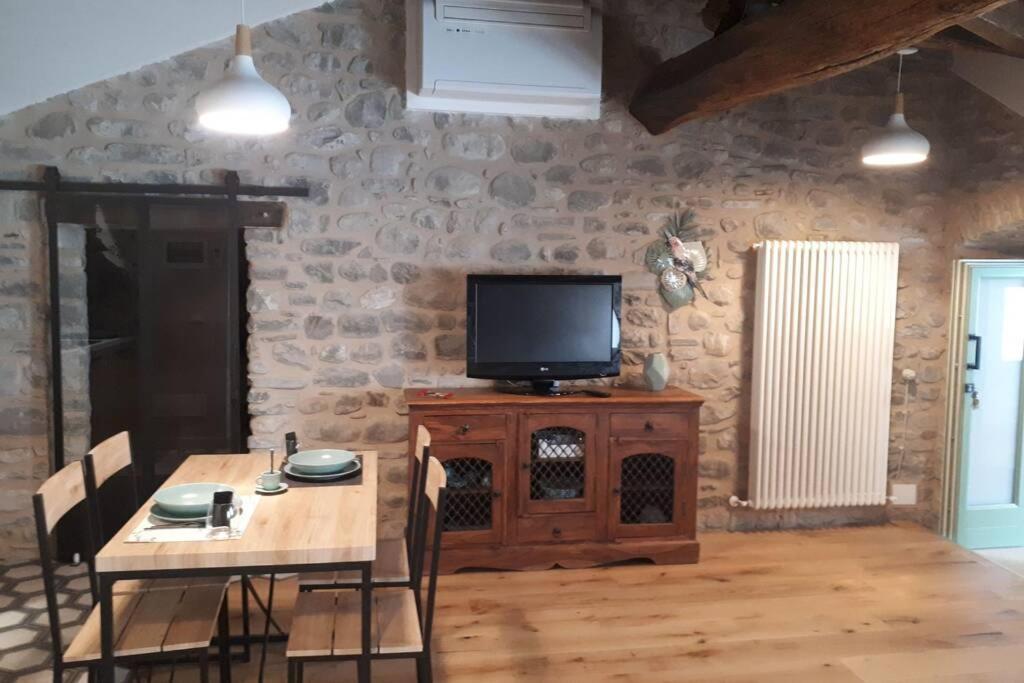 Mimma'S Apartment Pontremoli Luaran gambar